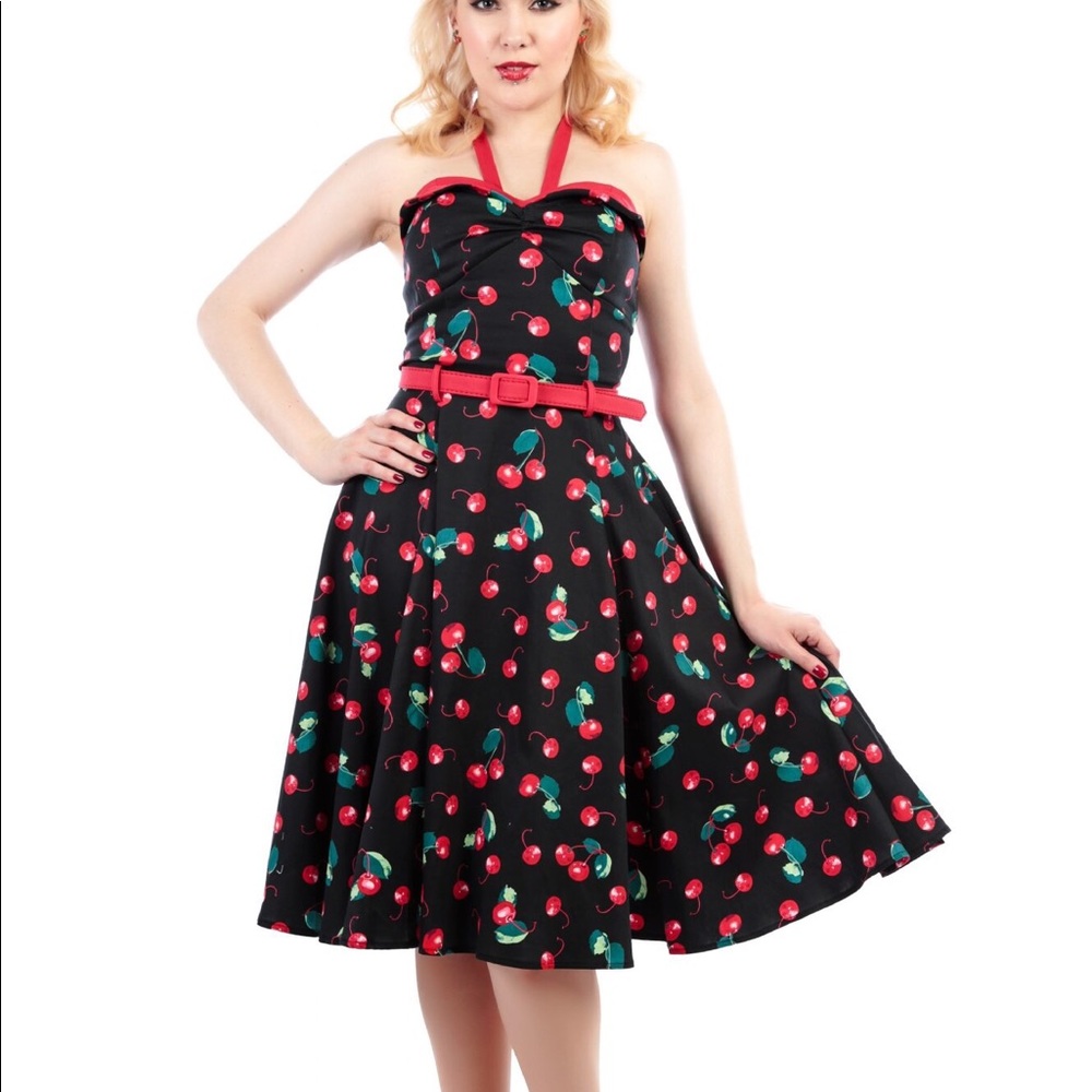 ❌SOLD OUT❌❗️HOST PICK❗️Collectif Multi-Way Dress - Picture 6 of 7